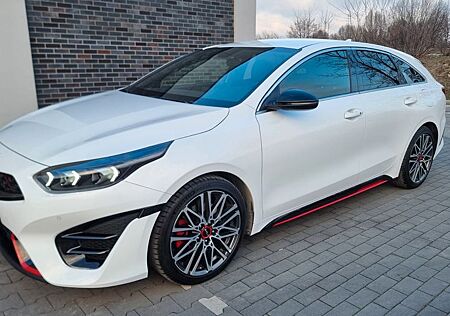 Kia Pro_ceed ProCeed 1.6 T-GDI DCT GT GT