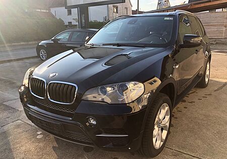 BMW X5 xDrive30d.Head Up.AHK.Pano.Xenon.Leder.