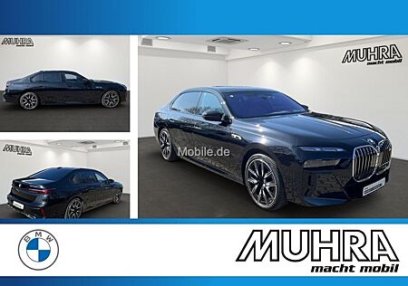 BMW M760e xDrive 21" Autobahnas Massage Pano Sky B&W
