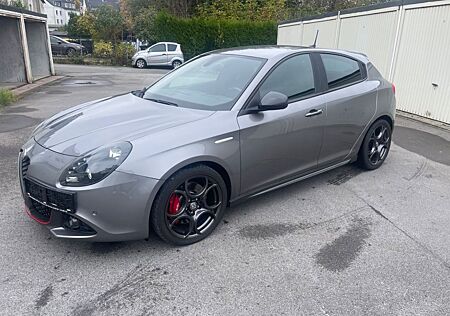 Alfa Romeo Giulietta Sport QV 18zoll Carbon Tempomat PDC Q2