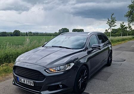 Ford Mondeo 2,0 TDCi 132kW Titanium Turnier Titanium