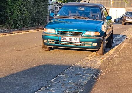 Opel Astra 1.6 Bertone Edition Bertone Edition