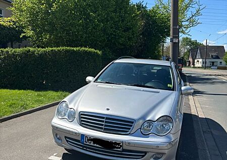 Mercedes-Benz C 220 CDI T AVANTGARDE Avantgarde