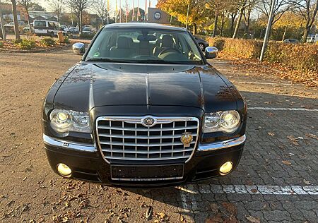 Chrysler 300C 2.7