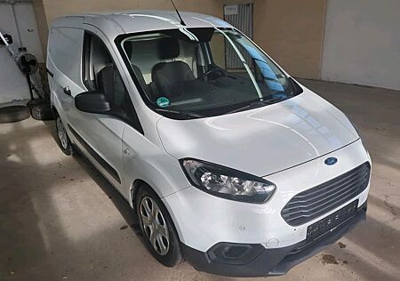 Ford Transit Courier Trend