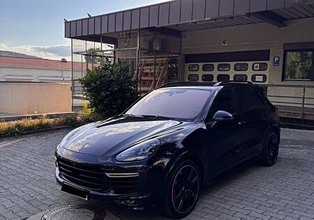 Porsche Cayenne GTS GTS