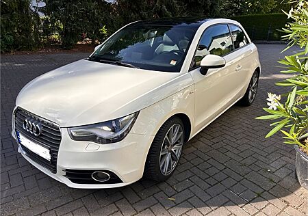 Audi A1 1.6 TDI S line / TÜV neu / super gepflegt