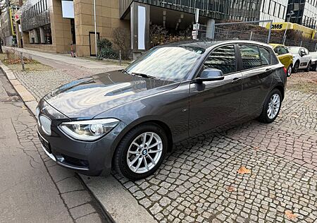 BMW 116 URBAN XENON PDC MFL 2 HAND