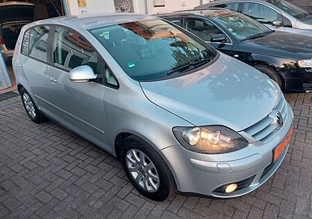 VW Golf Plus Volkswagen 1.6 FSI*8xALU*SHZ*V+H KAMERA*TÜV