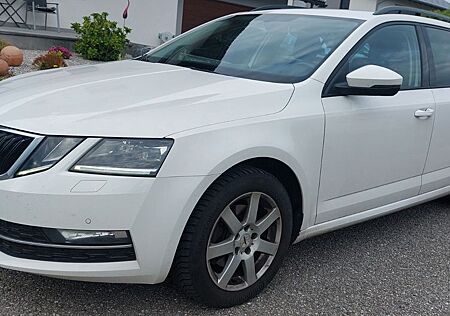 Skoda Octavia Combi Style *Klimaautomatik/PDC/MLLR*