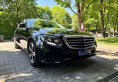 Mercedes-Benz E 200 d Autom. - Avantgarde 1 hand Rückfahrkamer