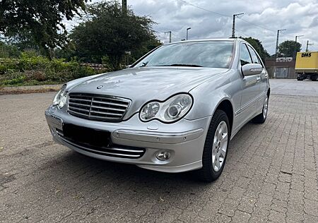 Mercedes-Benz C 200 KOMPRESSOR -