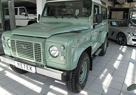 Land Rover Defender 90 Heritage DAS ORIGINAL AHK