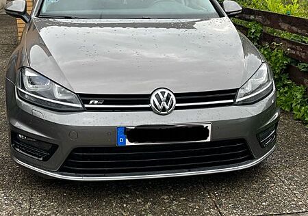 VW Golf Volkswagen 1.6 TDI BMT CUP 105 PS VFL R-Line
