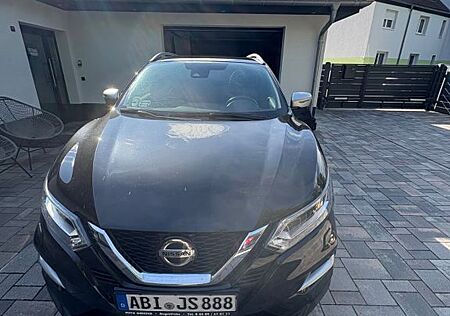Nissan Qashqai 1.3 DIG-T DCT 160PS Tekna+ Tekna+