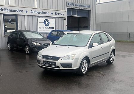 Ford Focus Lim.Fun X/ZR 05.2020 Erneuert- TÜV 05.2027