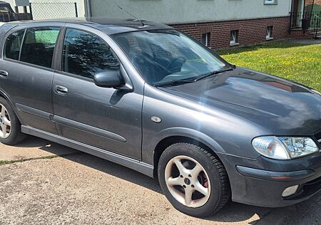 Nissan Almera Visia