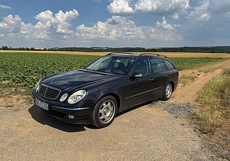 Mercedes-Benz 220 CDI