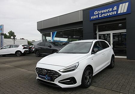Hyundai i30 1.5T-GDi 48V 6iMT INTRO+ LED NAVI WINTERP 16