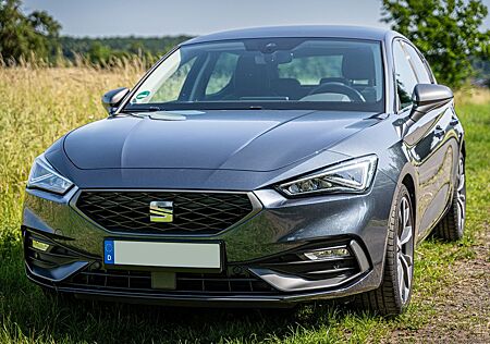 Seat Leon 1.5 eTSI ACT 110kW FR DSG FR