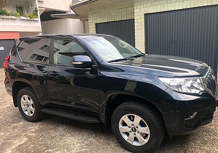 Toyota Land Cruiser 2.8D-4D Executive Autom Leder Navi