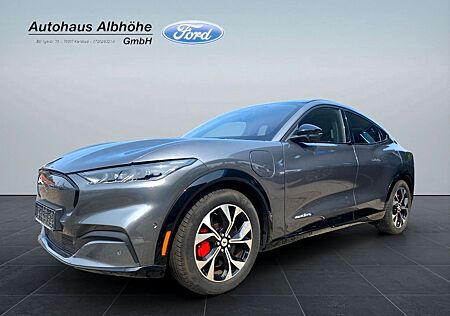 Ford Mustang Mach-E Basis AWD