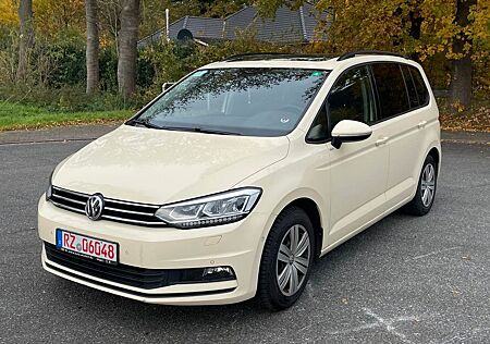 VW Touran Volkswagen , Automatik, Tüv 08.26, Pdc, Shz, Klima