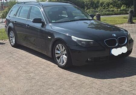 BMW 525d A touring -