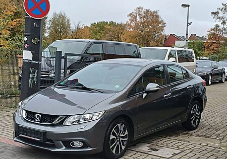 Honda Civic 1.8 Lim. 4-trg. Executive