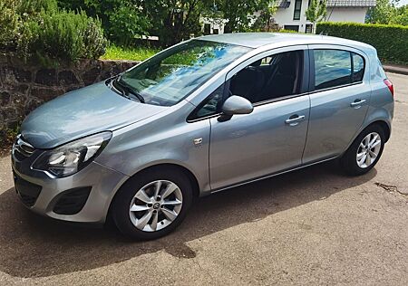 Opel Corsa 1.4 Color Edition Color Edition