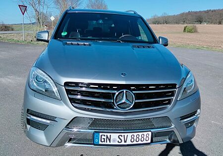 Mercedes-Benz ML 350 BlueTEC 4MATIC -