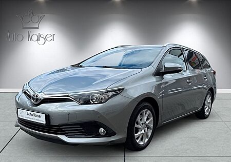 Toyota Auris Touring Sports Team D 8-FACH/PDC