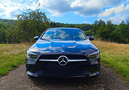 Mercedes-Benz CLA 200 Shooting Brake CLA 200 d DCT Shootin...