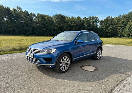 VW Touareg Volkswagen 3.0 V6 TDI SCR Tiptronic BMT BlueMot...