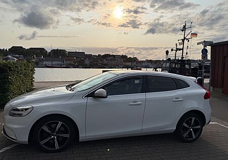 Volvo V40 D3 Geartronic R Design R Design