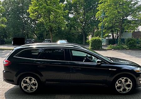 Ford Mondeo 2,2TDCi 147kW DPF Titanium S Turnier ...