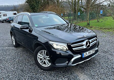 Mercedes-Benz GLC 350 GLC 350d 4Matic*Bi-Xenon*AHK*Pano*