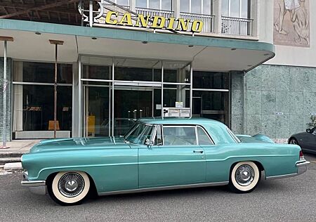 Lincoln Continental Mark II 1956