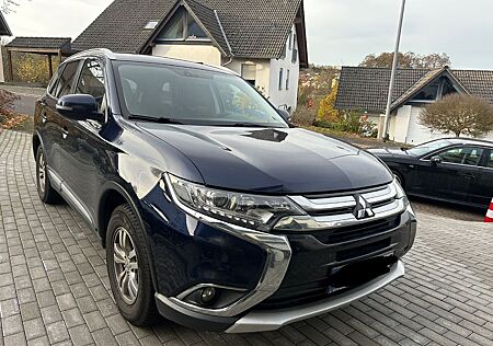 Mitsubishi Outlander Plus 4WD
