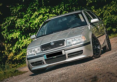 Skoda Octavia Combi 1.8T 20V RS