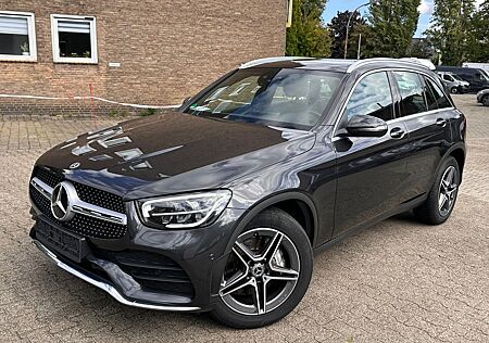 Mercedes-Benz GLC 220 d 4Matic AMG Line Digital Panorama