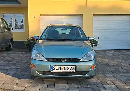 Ford Focus 1.6 Ambiente Ambiente