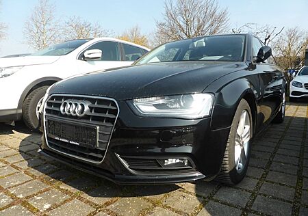 Audi A4 Avant Ambition XENON ALU AHK NAVI Sportfahrwe