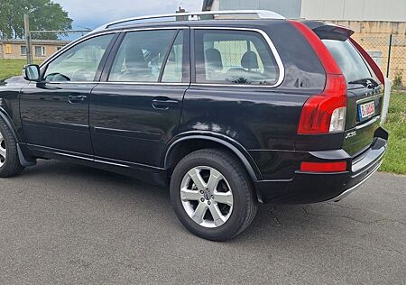 Volvo XC 90 XC90 D5 Momentum Geartronic 7 Sitze