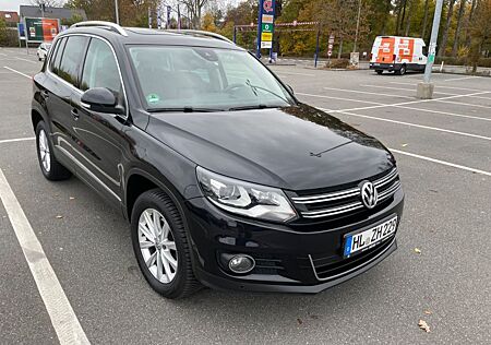 VW Tiguan Volkswagen 1.4 TSI BlueMotion Tech Sport & Style...