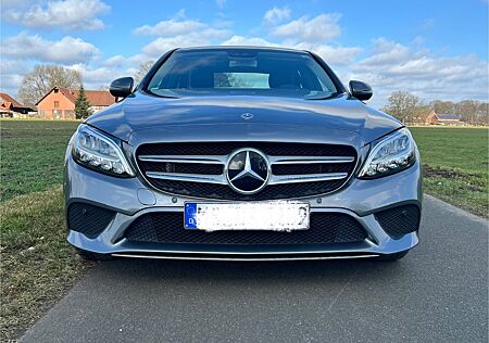 Mercedes-Benz C 300 LED|Kamera|SHZ |Alu|Navi|LM Felgen|Avantgarde