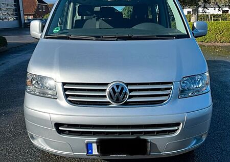 VW T5 Caravelle Volkswagen - Lang