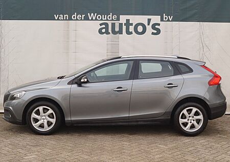 Volvo V90 Cross Country V40 Cross Country 2.0d Navi Cruise