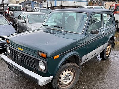 Lada Niva Kult