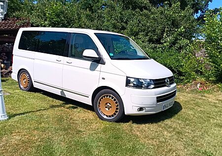 VW T5 Multivan Volkswagen Highline